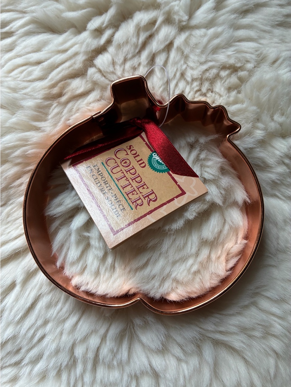 Wilton Copper cookie cutter new with tags